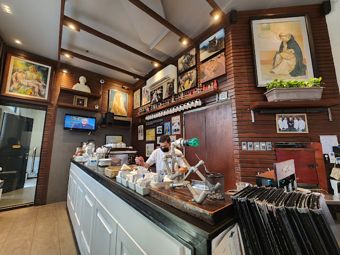 Café Inggo 1587 cafe interior Quezon City