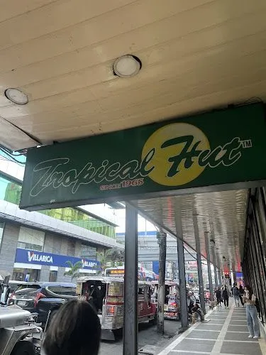 ArmyNavy Burger + Burrito - Fiesta Carnival Araneta City