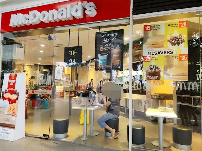 Capeca Cafe - Republic ave.