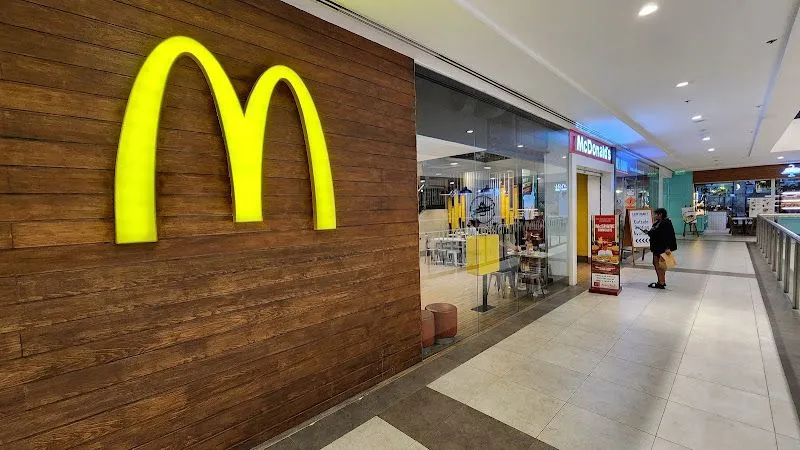 Famous Belgian Waffles (Eastwood)