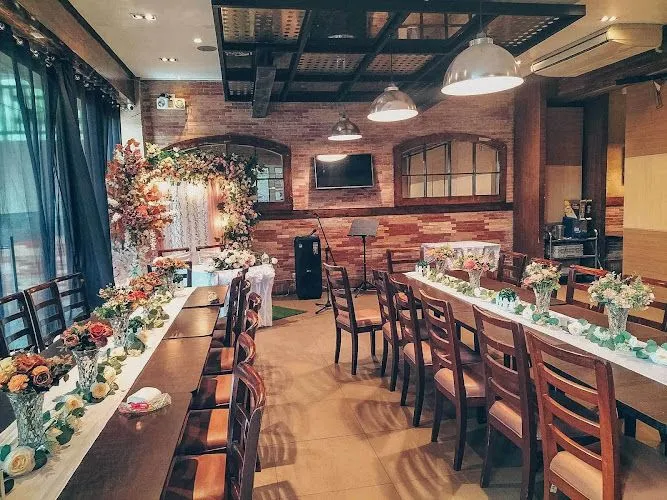 Gerry's Matalino St. Q.C. (Gerry's Grill)